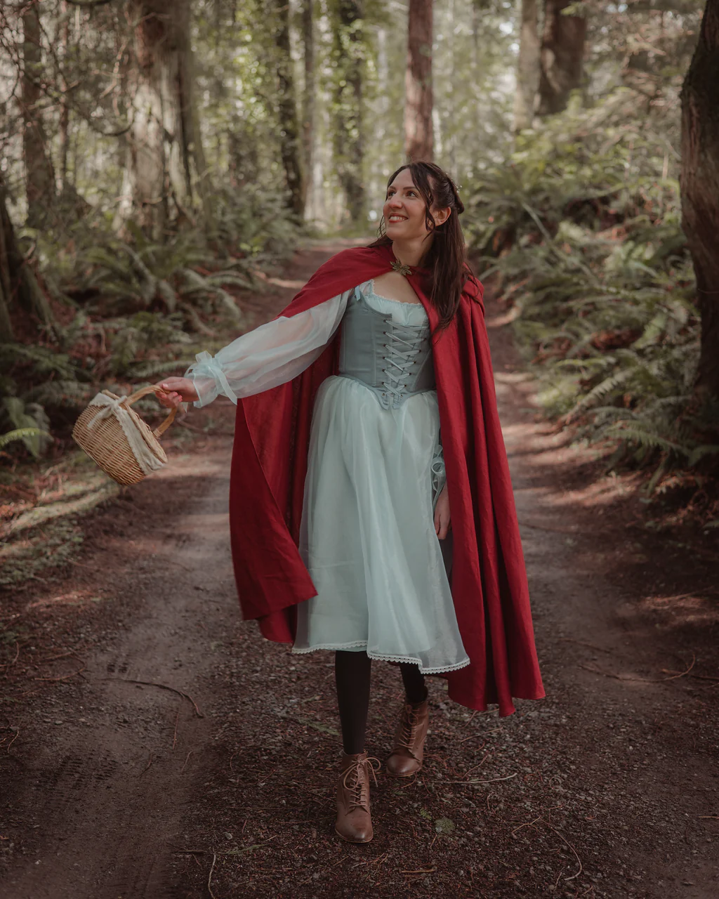 Linen Renaissance Cloak - Image 29