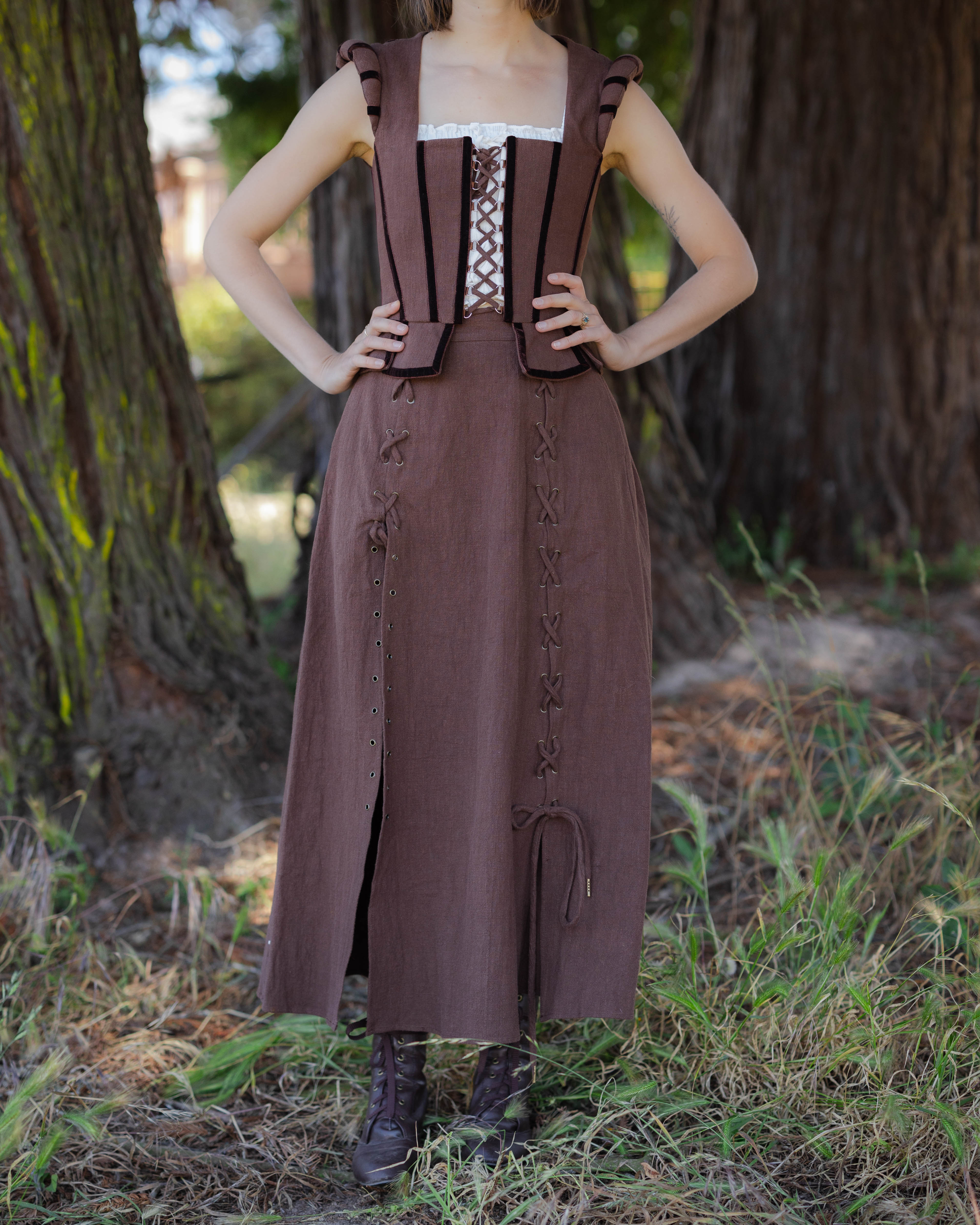 Tavern Skirt - Image 15